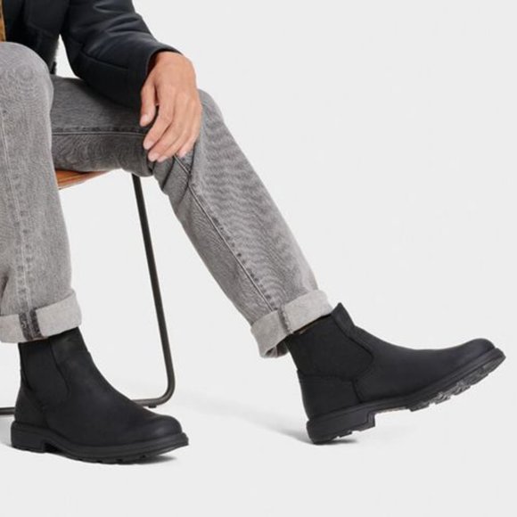 UGG Men's Biltmore Chelsea Boot - Picture 2 of 6